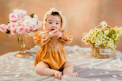 延边宝宝摔到后脑勺